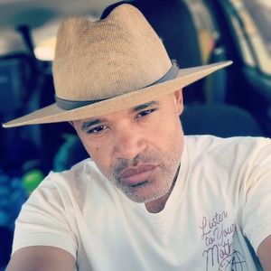 Meet your Posher, Robb